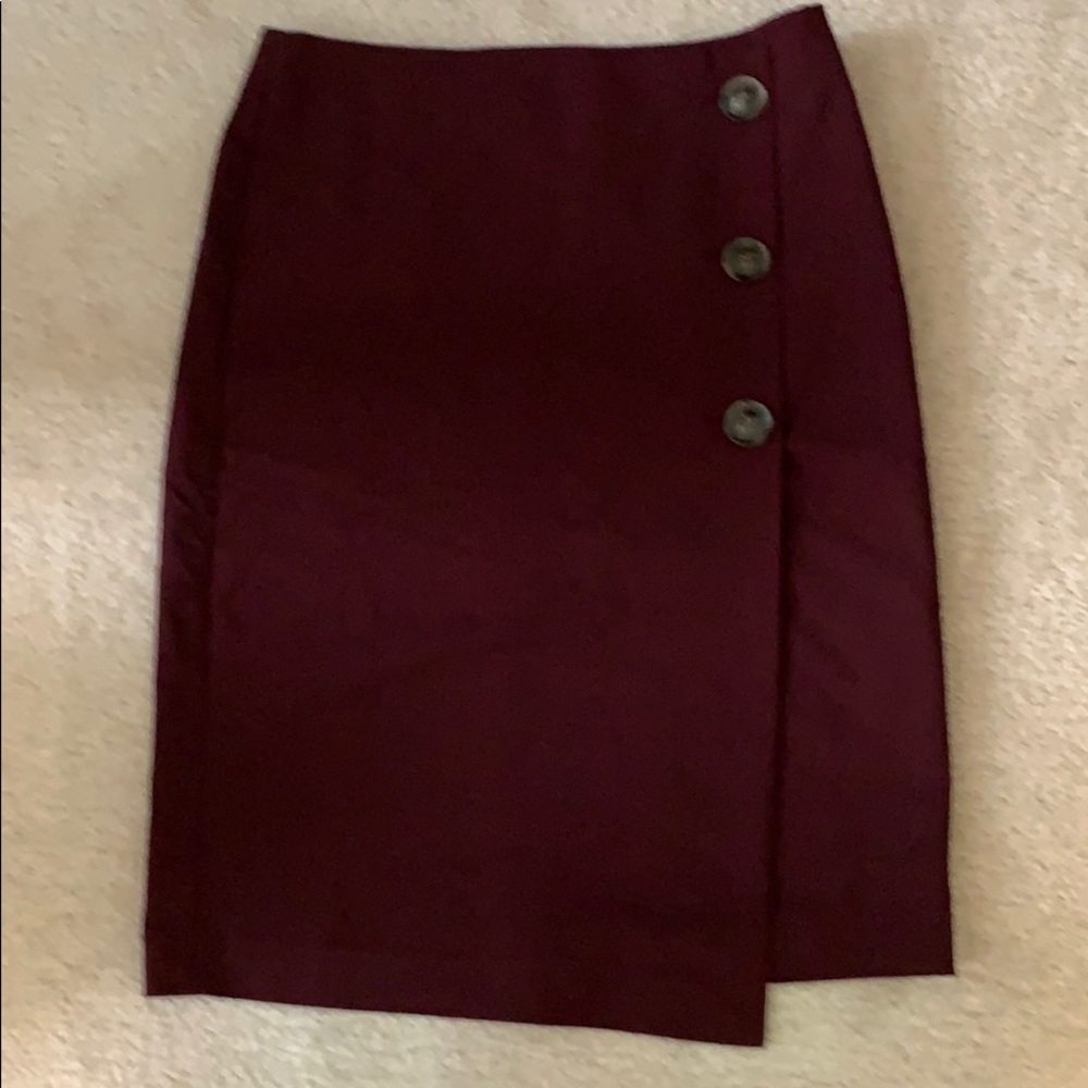 Ann Taylor Faux Button Up Pencil Skirt Maroon Size 4